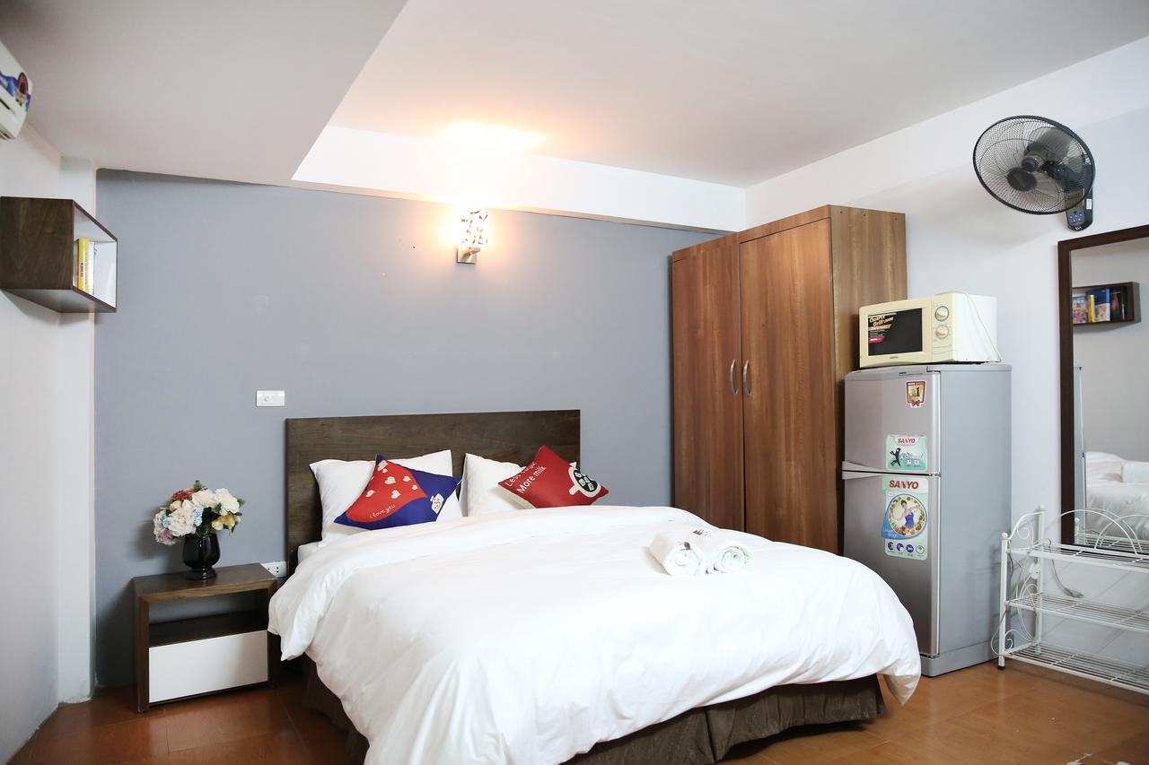 V-Studio Apartment 2 Ханой Екстер'єр фото
