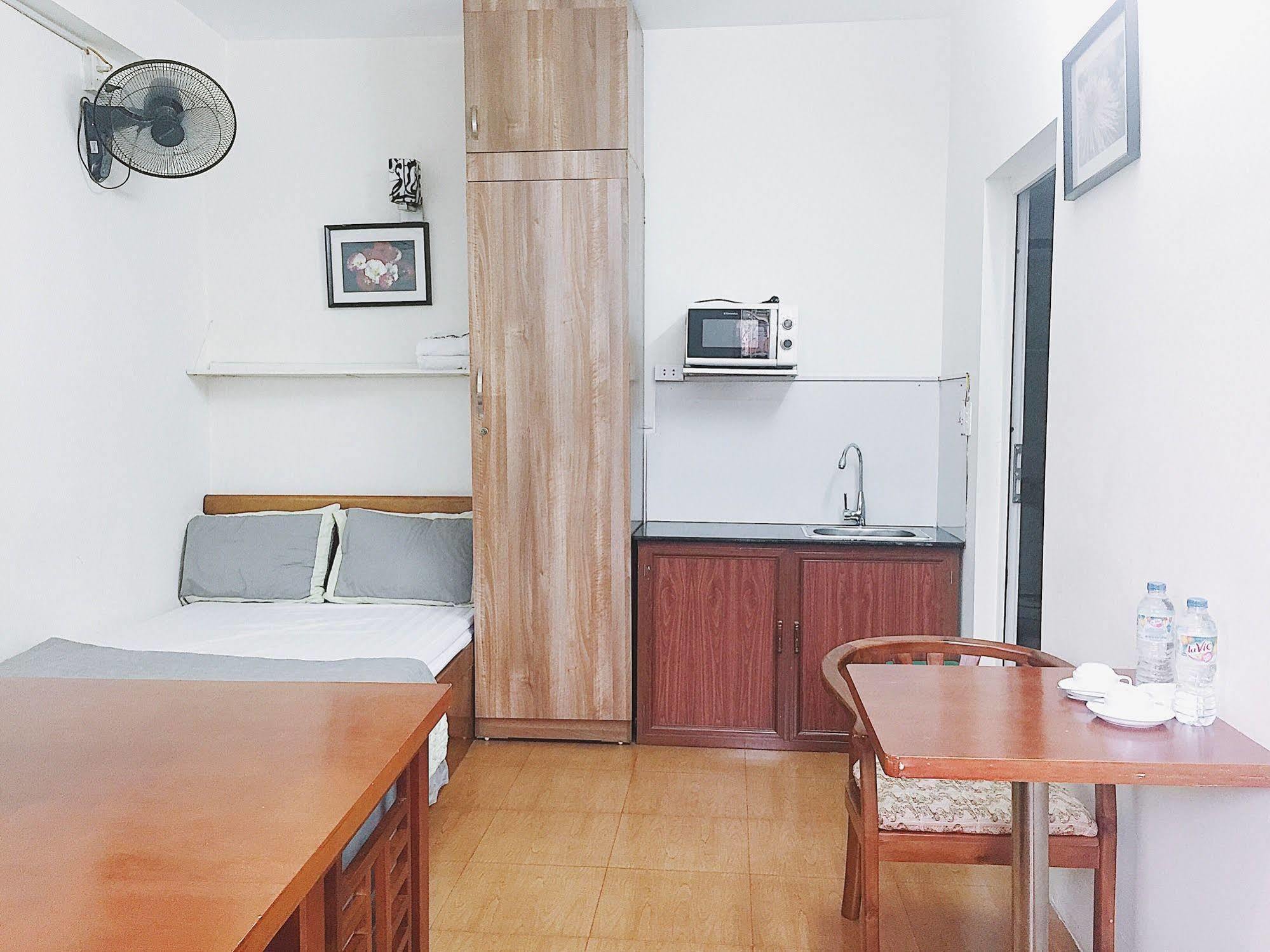 V-Studio Apartment 2 Ханой Екстер'єр фото