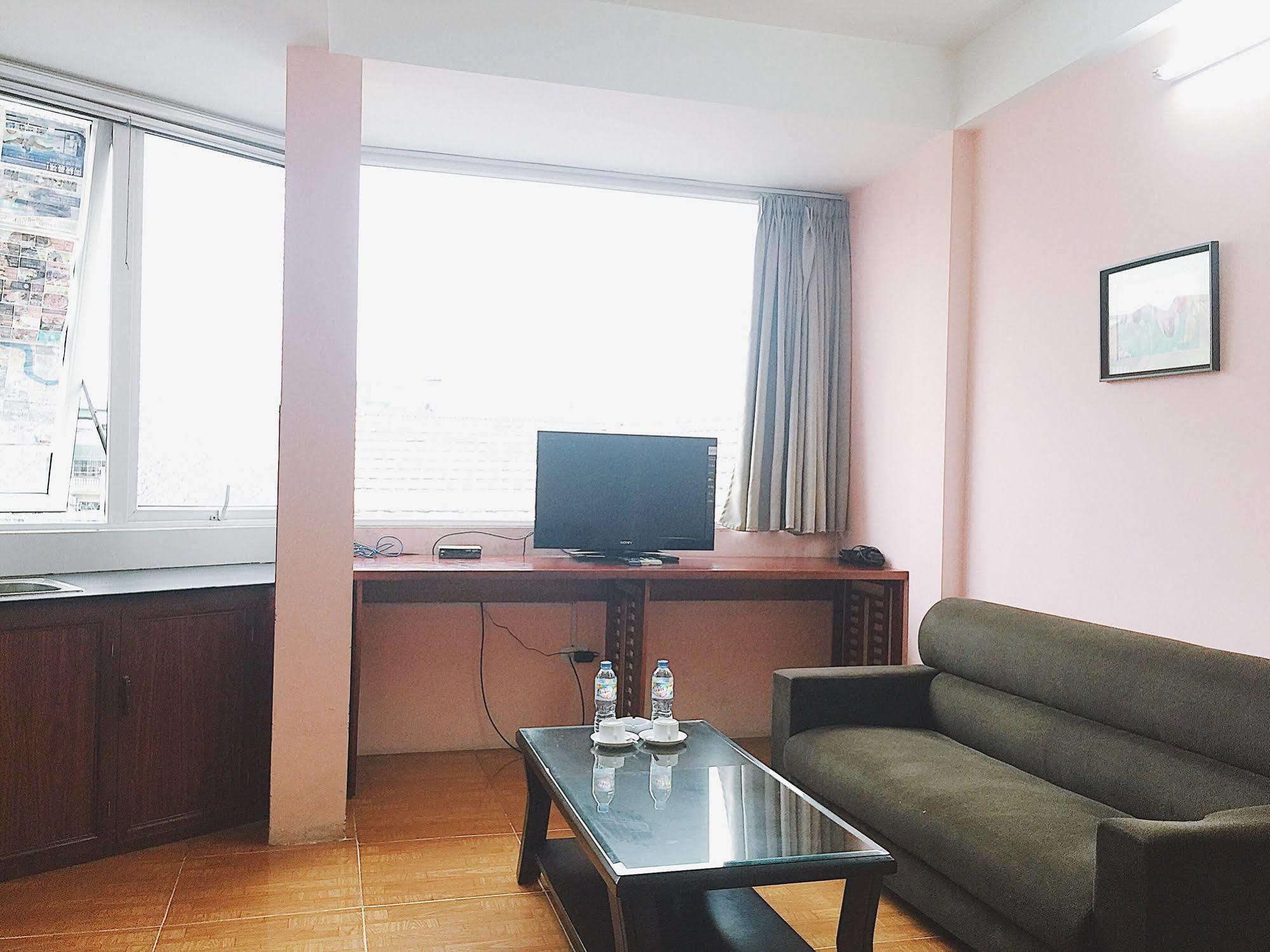 V-Studio Apartment 2 Ханой Екстер'єр фото